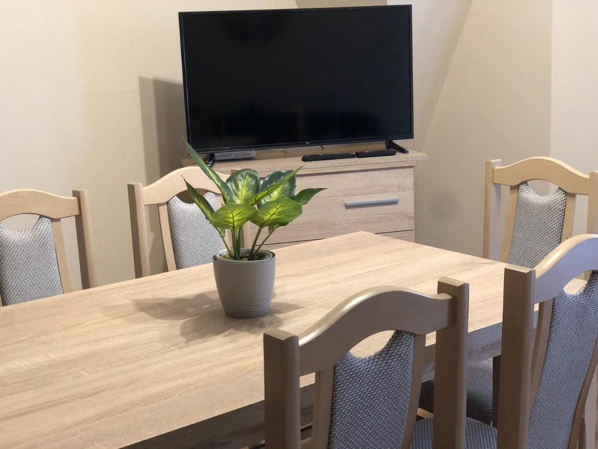 Alina Apartmanok Hajduszoboszlo Bagian luar foto